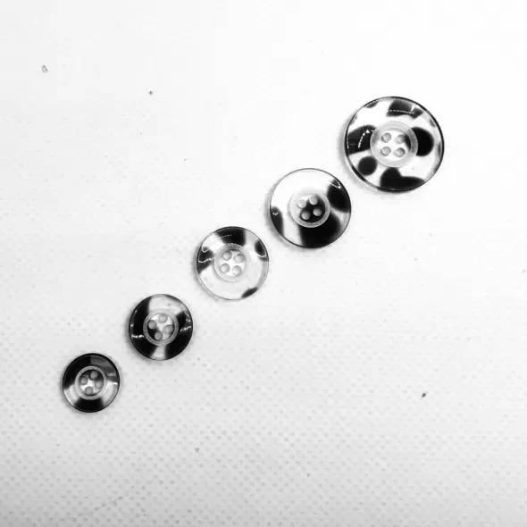 Пуговица круглая прозрачная с черным 252 (3см)  (арт. 19760) | Фото 1