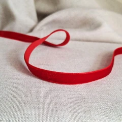 Оксамитова стрічка червона
                , (арт. 20558)