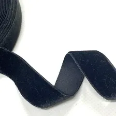 Оксамитова стрічка чорна
                , (арт. 20574)