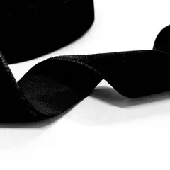 Оксамитова стрічка чорна
                , (арт. 20590)