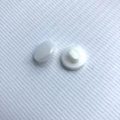 Гудзик білий (пластик) 544. На ніжці
                , (арт. 17941)