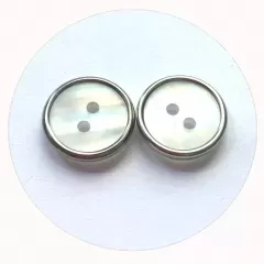 Гудзик в металевій оправі
                , (арт. 10957)