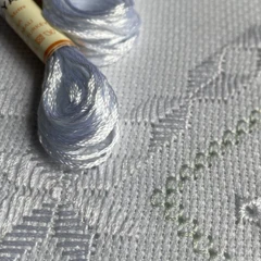 Шовкове муліне Enstitu - колір білий